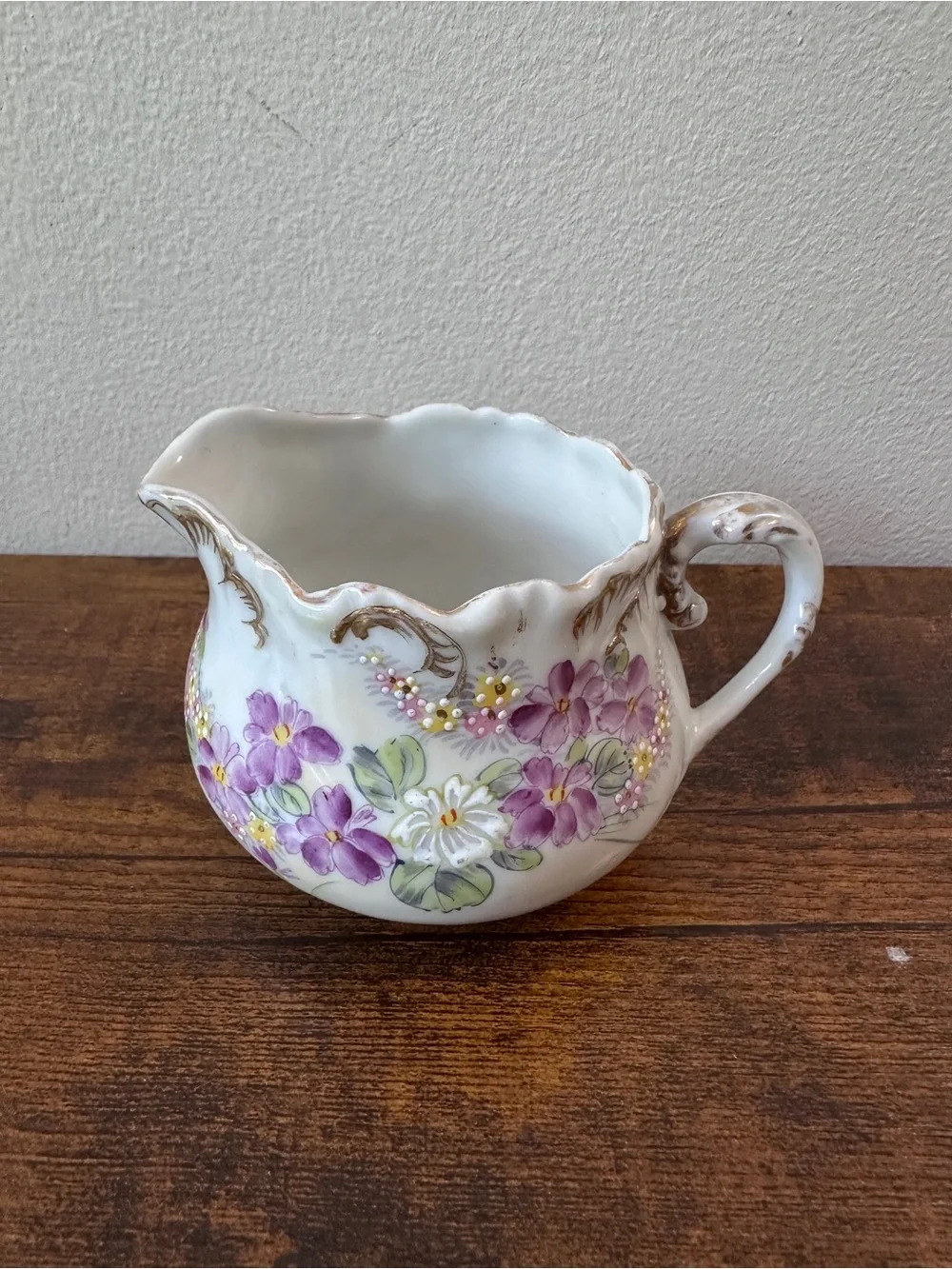 N/A beautiful antique